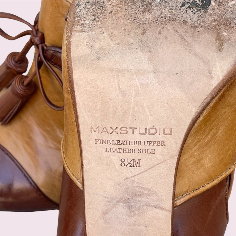 Max Studio Two-Tone Brown Leather Heels - Picture 14 of 14